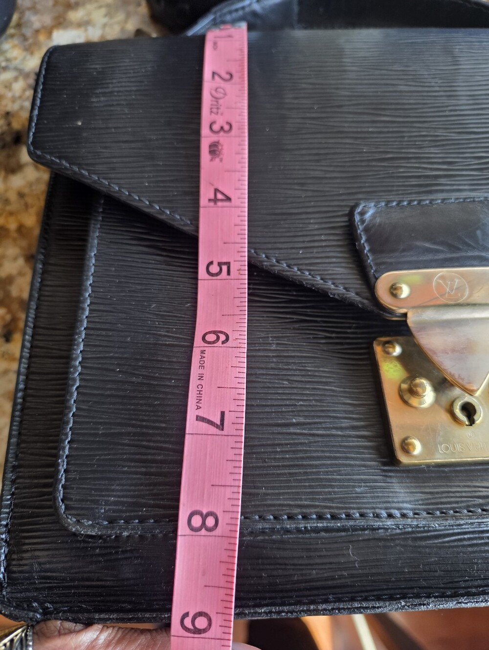 Louis Vuitton Black Epi Clutch w/Wallet - Picture 11 of 17